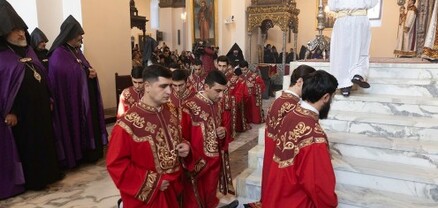 Սուրբ Ստեփանոսի տոնին Մայր Աթոռ Սուրբ Էջմիածնում տեղի ունեցավ սարկավագական ձեռնադրություն
