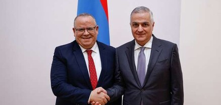 Մհեր Գրիգորյանն ընդունել է Ալժիրի դեսպանին