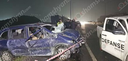 Երևանում Opel-ը բախվել է երկաթե ցանկապատին. վիրավորներից մեկի կյանքը փրկել չի հաջողվել. shamshyan.com