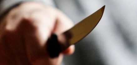Խոհանոցային դանակը պահել են 27-ամյա կնոջ վրա, պահանջել գումար և զարդեր