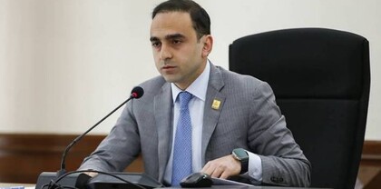 Ինտրիգներ և նոր թեկնածու․ Հրապարակ