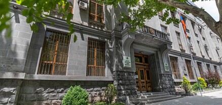 Մորն է ուղարկել դստեր մերկ լուսանկարներն ու հասցրել ինքնասպանության փորձի․ Դատախազություն