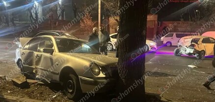 Բաղրամյան պողոտայում բախվել են «Volkswagen»-ն ու «Mercedes»-ը, հետո էլ՝ դեպքի վայր ժամանած շտապօգնության ավտոմեքենան ու մեկ այլ «Mercedes». shamshyan.com