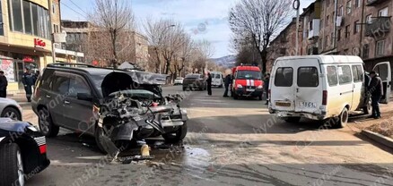 Վանաձորում բախվել են մարդատար «Gazel»-ն ու «Nissan X-Trail»-ը. կան վիրավորներ. shamshyan.com