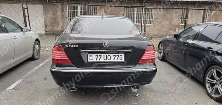 Երևանում Mercedes-ի վարորդի մոտ հայտնաբերվել են «կոկաին» և «մեթանֆետամին» տեսակի թմրամիջոցներ․ shamshyan.com