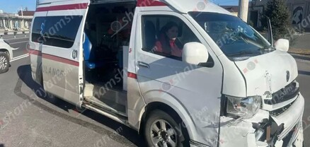«Առինջ մոլ»-ի մոտ բախվել են Հրազդանի շտապօգնության ավտոմեքենան ու «Volkswagen»-ը. կա վիրավոր. shamshyan.com