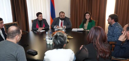 Ոսկեգործության ոլորտի ներկայացուցիչների հետ քննարկվել է շրջանառության հարկի բարձրացման հարցը