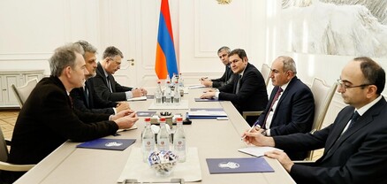 Նիկոլ Փաշինյանն ընդունել է Միջազգային խաղաղության «Քարնեգի» հիմնադրամի ներկայացուցիչներին