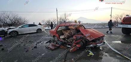 Այգավան գյուղում բախվել են «Toyota»-ն և «ՎԱԶ 2101»-ը․ վիրավորների վիճակը ծայրահեղ ծանր է. shamshyan.com