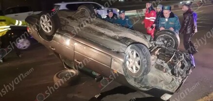 Երևանում 21-ամյա վարորդը առանց վարորդական իրավունքի վկայականի «Mercedes»-ով  կողաշրջվել է․ shamshyan.com