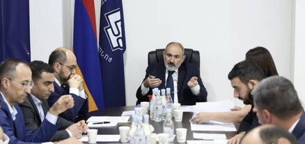 Իշխանության տեղը նեղ է․ Հրապարակ