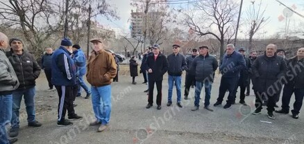 Լարված իրավիճակ՝ Երևանում. բնակիչները պահանջում են խաղահրապարակը չվերածել քարե դամբարանի․ shamshyan.com