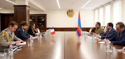 Պապիկյանը և Ֆրանսիայի դեսպանը քննարկել են տարածաշրջանային վերջին զարգացումները