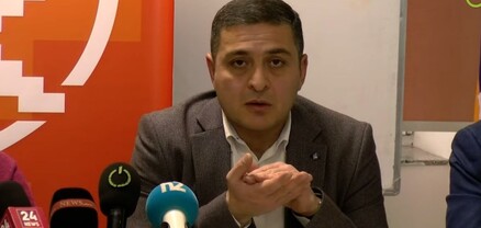 Հայերենը դադարում է գիտության լեզու լինելուց և վերածվում է կենցաղային լեզվի․ Մենուա Սողոմոնյան