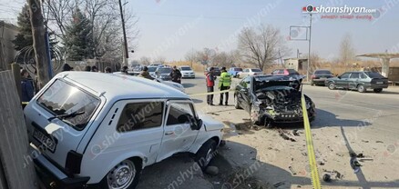 Վանաշեն գյուղում բախվել են «Mercedes»-ն ու «Նիվա»-ն. կա վիրավոր. shamshyan.com