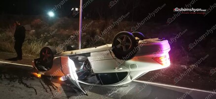 Ուշիի ոլորաններում «Mercedes»-ը գլխիվայր շրջվել է. shamshyan.com
