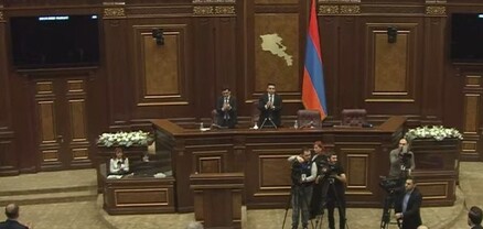 ԱԺ-ում ծափողջույններով շնորհավորեցին Վազգեն Սարգսյանի ծննդյան օրը