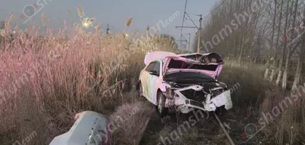 Մեծամորում 28-ամյա վարորդը Toyota-ով բախվել էլեկտրասյանը և հայտնվել գնացքի գծերի վրա․ 2 հոգի դիմել է հիվանդանոց․ shamshyan.com