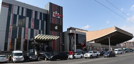 Երևանում «Ռոսսիա մոլ»-ի ոսկու սրահից գողացել են 2 ոսկյա վզնոց՝ պատճառելով 1 մլն 250 հազար դրամի վնաս․ shamshyan.com