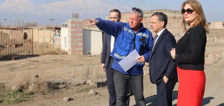 Նիդերլանդների ԱԳ նախարարն այցելել է հայ-ադրբեջանական սահմանային գոտի