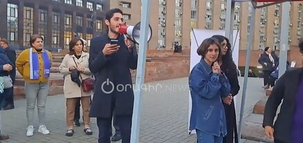Ֆուտբոլասերները պահանջում են ՀՖՖ նախագահ Արմեն Մելիքբեկյանի հրաժարականը