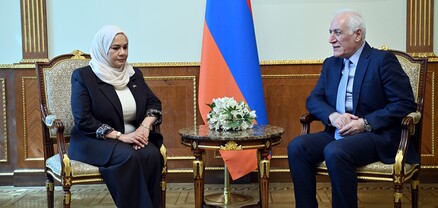 Նախագահ Վահագն Խաչատուրյանն ընդունել է Հայաստանում ԱՄԷ դեսպանին