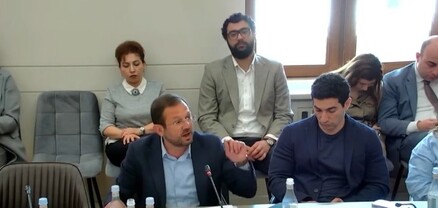 ԱԳՆ-ում 366 միլիոն դրամի մեկ անձից գնում են կատարել