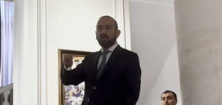 Միայն թուրք լրագրողների հարցերի՞ն եք պատասխանում. Արարատ Միրզոյանը հունից դուրս եկավ