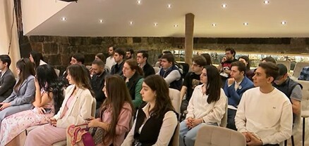 «Ներքին համերաշխությամբ՝ զարկ տալ ազգային ու պետական վերածննդին». երիտասարդները մտահոգ են