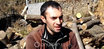 Սկսնակ բիզնեսմենը գյուղին կպած է 