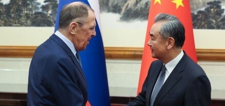 Լավրովը հանդիպել է Չինաստանի ԱԳՆ ղեկավարի հետ