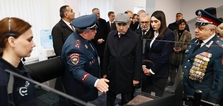 Փաշինյանն այցելել է Պարեկային ոստիկանության օպերատիվ կառավարման կենտրոն