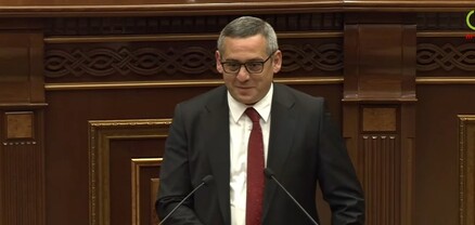 Ըըը, բանըըը… ՔՊ-ի նոր պատգամավորը երդվեց