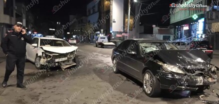 Երևանում ճակատ ճակատի բախվել են «Mercedes»-ն ու «Toyota Camry»-ն. կան տուժածներ. shamshyan.com
