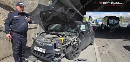 «Երեքնուկ» կամրջի տակ բախվել են «Nissan Tiida»-ն ու «Hyundai»-ը. կա վիրավոր. shamshyan.com
