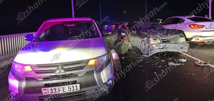 Նոր Հաճնի կամրջի վրա բախվել են «Mercedes»-ը, «Mitsubishi»-ն և «Nissan»-ը․ shamshyan.com