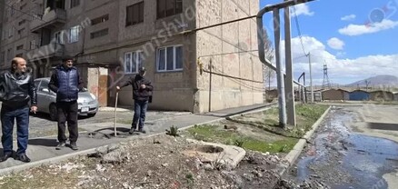Հակասանիտարական վիճակ՝ Հրազդան քաղաքում. կեղտաջրերը դիտահորերից լցվում են նկուղները ու հոսում փողոցներով․ shamshyan.com