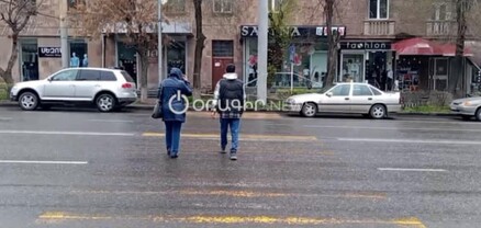 5 օրում` 2 վրաերթ Սայաթ-Նովայի փողոցում, լուսացույցի հարցը լուծեք, չի՛ կարելի. ակցիա Գյումրիում