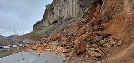 Երևան-Մեղրի ավտոճանապարհին քարաթափում է տեղի ունեցել