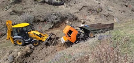 67-ամյա վարորդը, լինելով խմածության ամենաբարձր աստիճանի, Աստվածընկալ եկեղեցու հարևանությամբ KamAZ-ով կողաշրջվել է. shamshyan.com