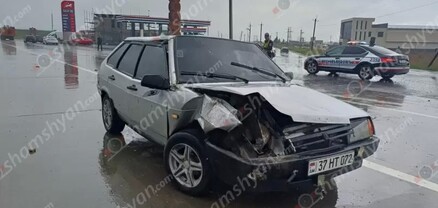 Երևան-Մեղրի ճանապարհին բախվել են «ՎԱԶ 2109»-ը ու «Կամազ»-ը․ կան վիրավորներ․ shamshyan.com