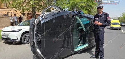 Երևանում «Mazda CX 5»-ը բախվել է կայանված 2 ավտոմեքենաների և կողաշրջվել. shamshyan.com
