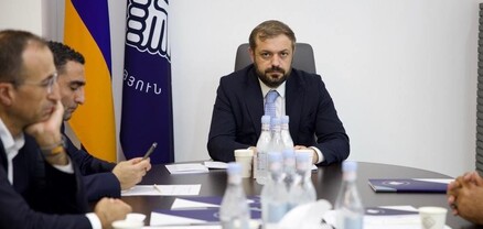 Փաշինյանը արձակուրդում է․ ՔՊ նիստը վարել է Պապոյանը