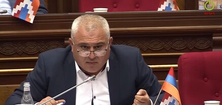Ձեռնտու չի, չեք պատասխանում, Սյունիքի ճանապարհ փակելն ի՞նչ հանցագործություն է. պատգամավոր