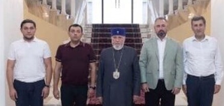 Ամեն ինչ լավ է լինելու․ իրավապաշտպանը՝ Վեհափառի հետ հանդիպման մասին
