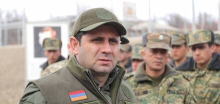 Բանակում կրճատումներ են. Հրապարակ