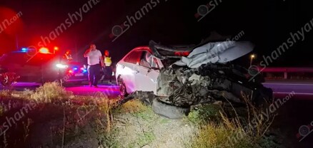 Շիրակի մարզում բախվել են «ՄԱԶ» բեռնատարը և «Toyota Camry»-ն․ կա տուժած. shamshyan.com