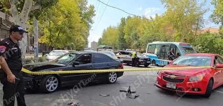 Ավտովթար՝ Երևանում. բախվել են BMW-ն և Chevrolet-ը. shamshyan.com