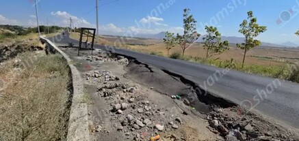 Նուբարաշենից Արարատի մարզ տանող ճանապարհը տևական ժամանակ է՝ դարձել է պատուհաս. shamshyan.com
