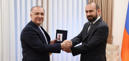 Միրզոյանը դեսպան Սոբհանիին Բարեկամության շքանշան է հանձնել. նա ավարտում է աշխատանքը ՀՀ-ում